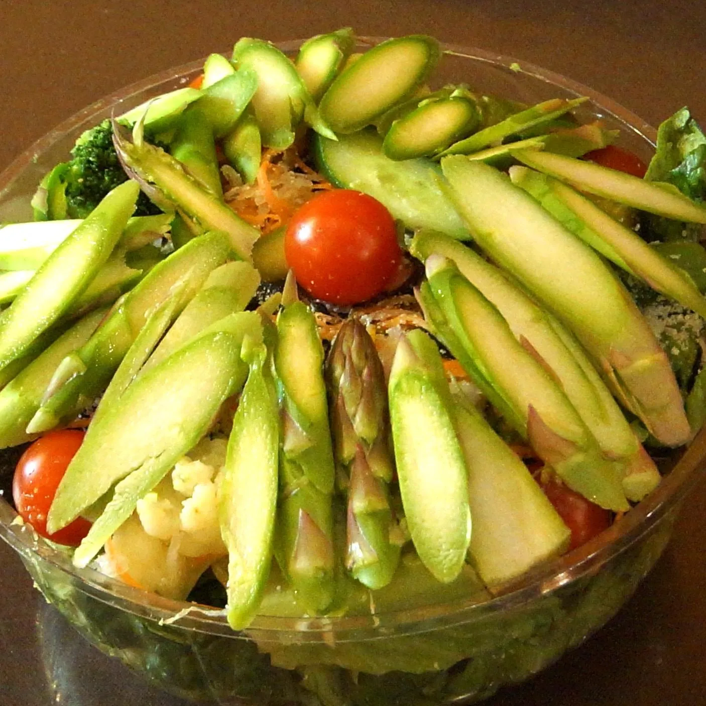 アスパラガスサラダ