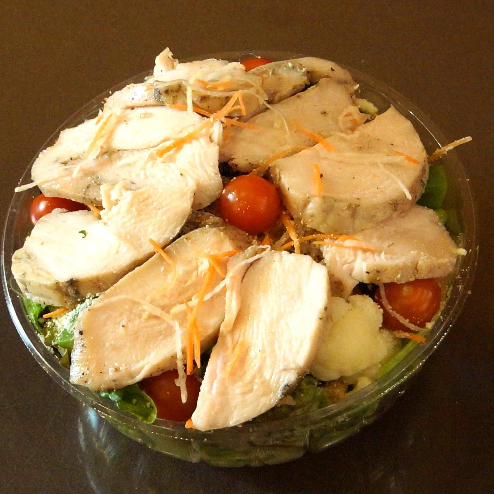 チキンシズラーサラダ